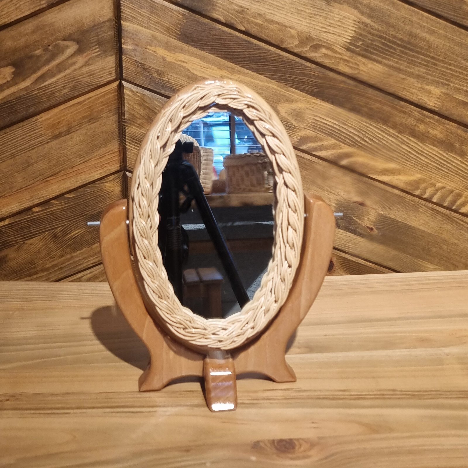 Oval Kesim Bambu Masa Aynası